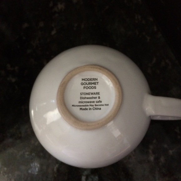 Modern Gourmet Foods 16oz Godiva Coffee Mug - Picture 4 of 6